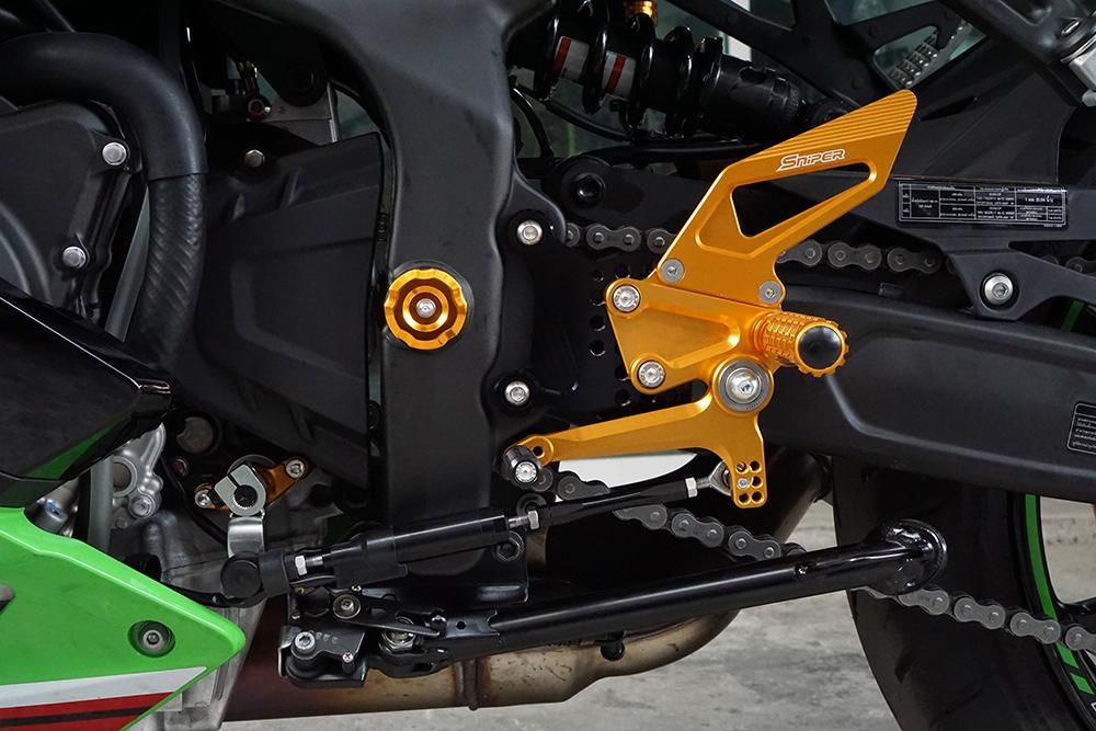 NINJA ZX-25R ZX-4R SE ストリート用 バックステップ 金