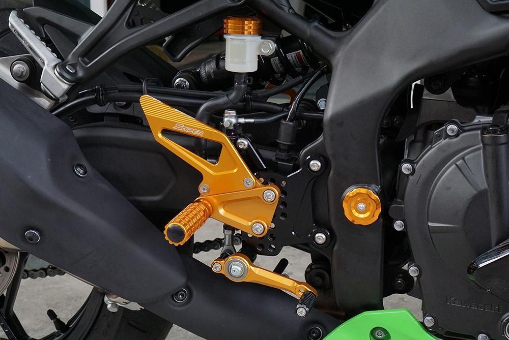 NINJA ZX-25R ZX-4R SE ストリート用 バックステップ 金