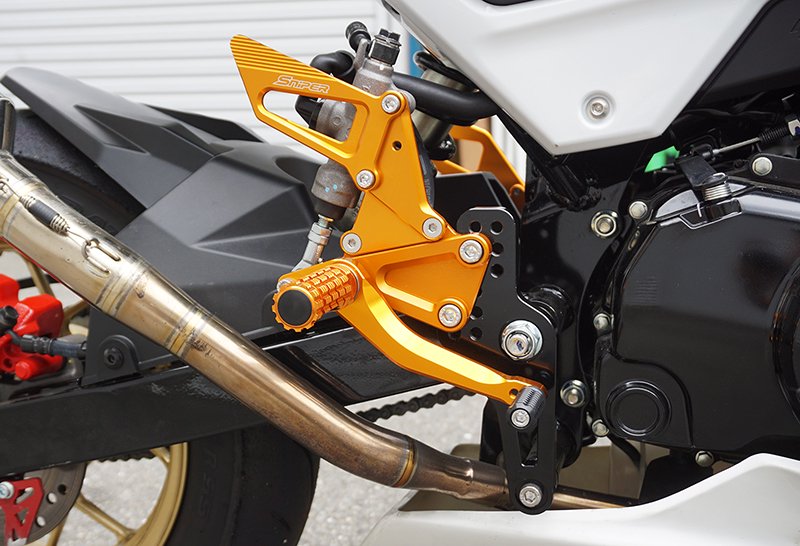 Grom グロム Msx125 Jc61 レース用 バックステップ 金 Sniper スナイパー Sp0111gd