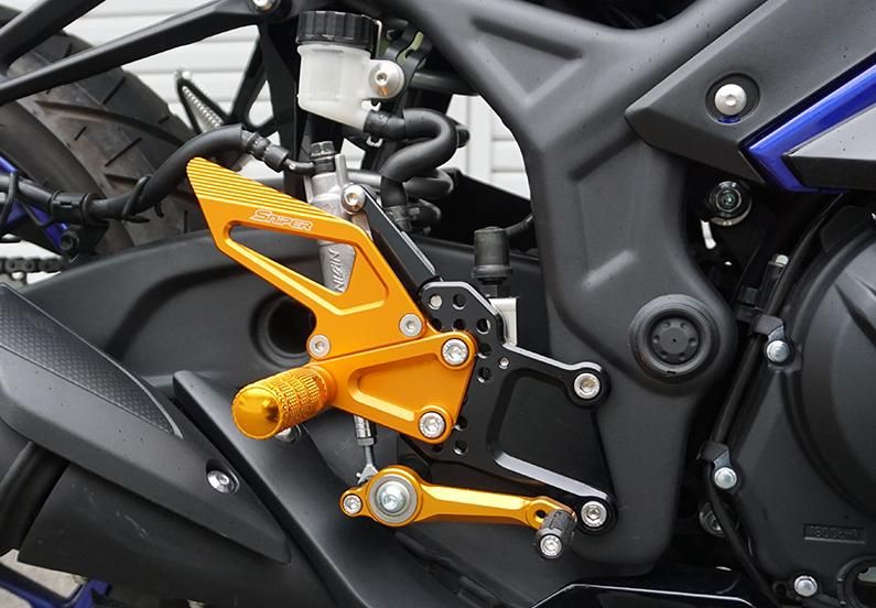 YZF-R25/YZF-R3 MT-25/MT-03 ストリート用 バックステップ 金