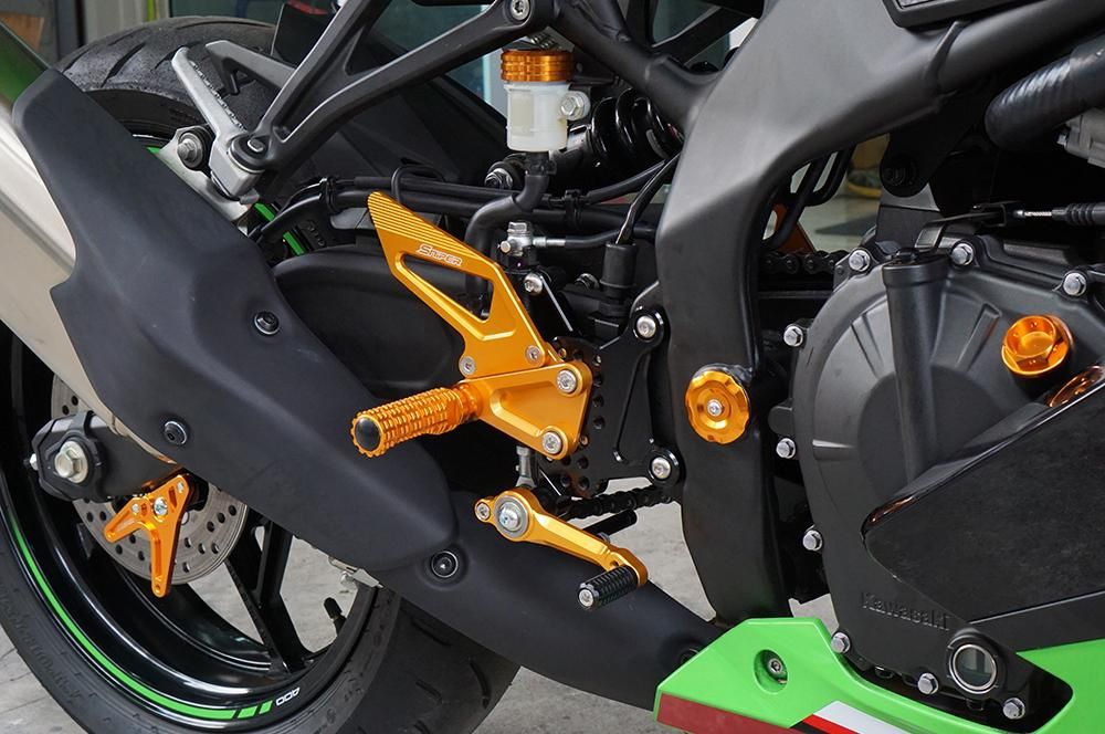 NINJA ZX-25R ZX-4R Frame Hole Cap Gold SNIPER Sniper