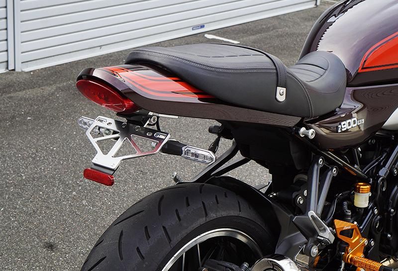 カワサキ×アディダス! 初のコラボレーションスニーカー