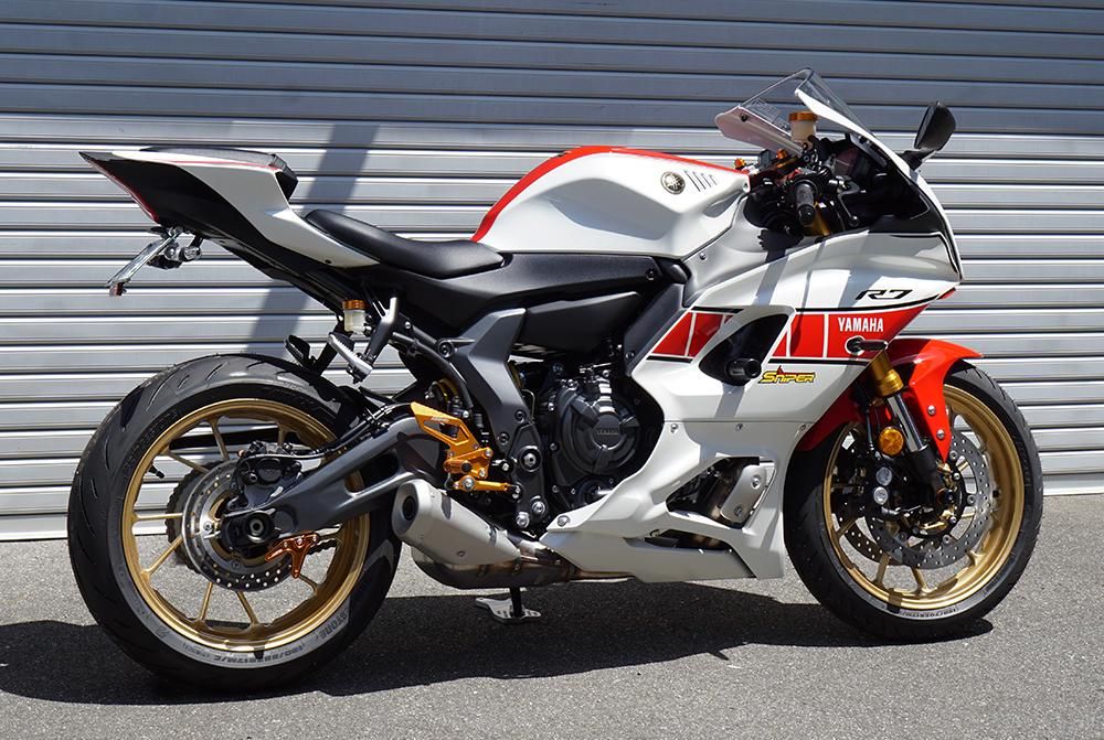 YZF-R7 レーシングスタンドフック 黒 スプロケットガード付