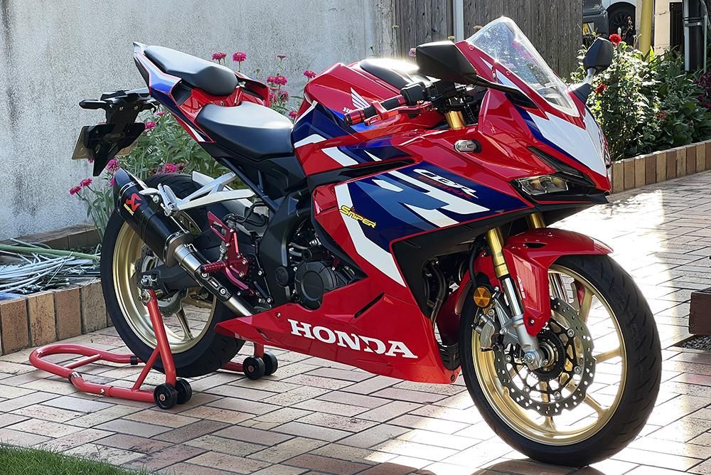 CBR250RR MC51 (23-) エンジンスライダー 黒 SNIPER スナイパー