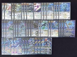 バトスピ 機獣デッキ・デッキパーツ+オマケ 本日から日曜日まで値下げ❗️ バトスピ 機獣デッキ・デッキパーツ+オマケ 本日から日曜日まで値下げ