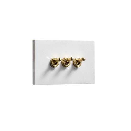 未使用品　完売商品　ヒグチユウコ　セラミックプレートセット Amazon｜京セラ バイオ樹脂 ハンドル セラミック 包丁 軽く 鋭く