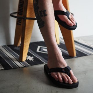 <img class='new_mark_img1' src='https://img.shop-pro.jp/img/new/icons14.gif' style='border:none;display:inline;margin:0px;padding:0px;width:auto;' />RAINBOW SANDALS 