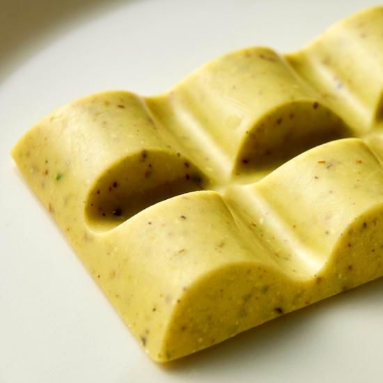 板チョコ チョコレートは“挽き方”で変わる。 Minimalより、新作「細挽き