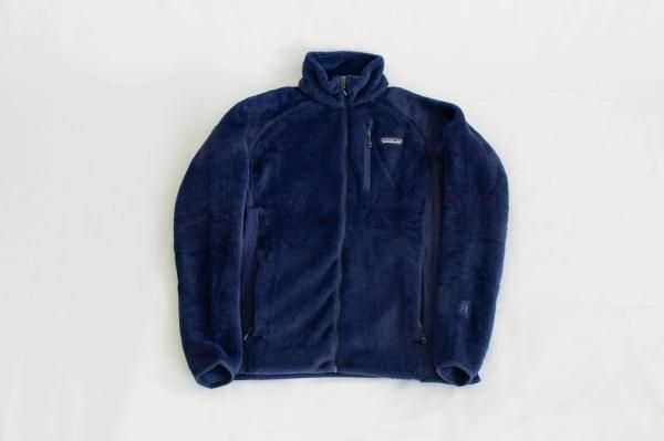 patagonia(パタゴニア)Ms R2 Jacket(Classic Navy)