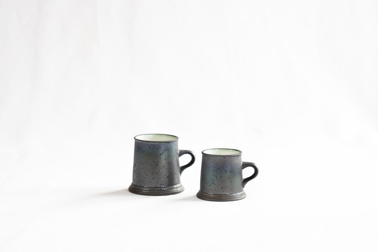 A MUG / Ash