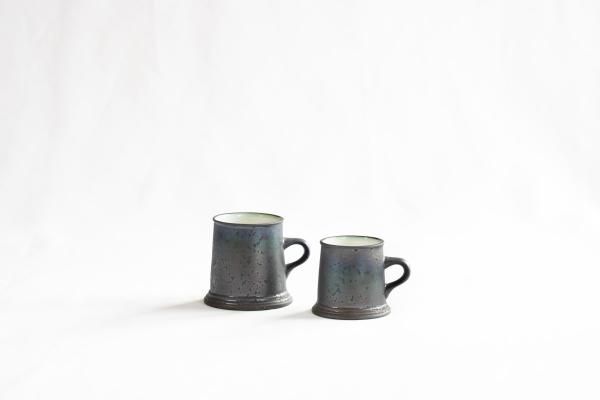 A MUG / Ash