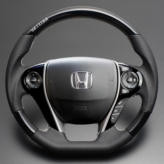 V Vision オデッセイ Rc1 Rc2 Rc3 Rc4 オリジナルロゴ入りステアリング ピアノブラック ホワイトステッチ ブイビジョン ハンドル Un Limited エアロパーツ 車高調 マフラーから内装ドレスアップ用品まで カー用品専門通信販売店