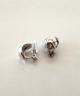 Nuance Metal Mini Earring