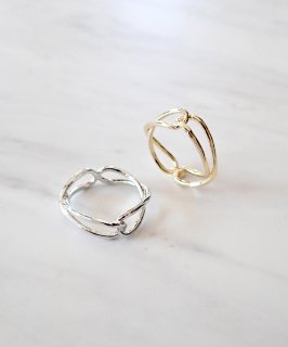 Nuance metal ring