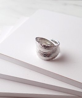 Silver volume ring