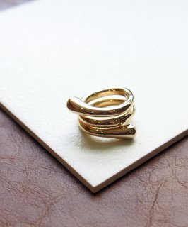 Gold volume ring