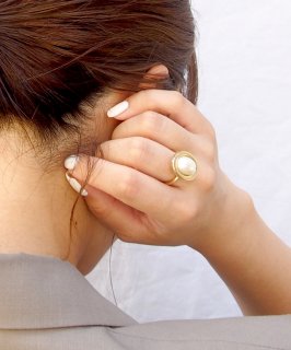 Original pearl ring