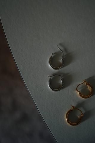 hoop pierce
