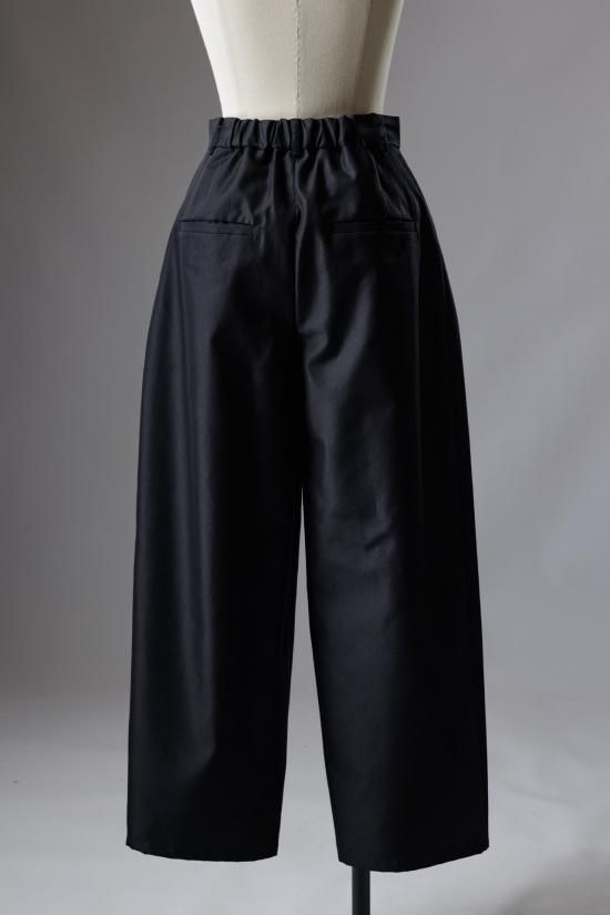 tuck chino pants - T. japan|official online shop tuck chino pants - T. japan|official online shop