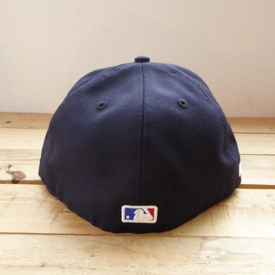 MoMA x New Era NY Yankees Fitted Cap - New York Storage