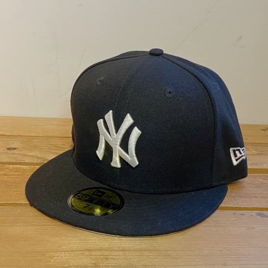 New Era New York Yankees Cap Black/White Grey Brim - New York Storage