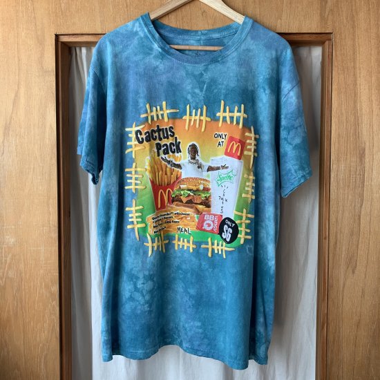 Travis Scott × McDonald's メニューロゴTシャツ［XL］