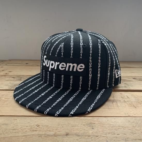 ※送料込 supreme Text Stripe New Era 7 5/8 黒帽子