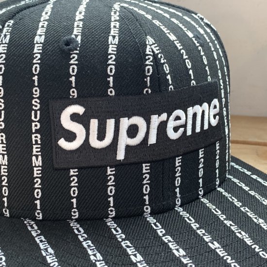 Supreme x New Era Text Stripe Box Logo Cap Black - New York Storage