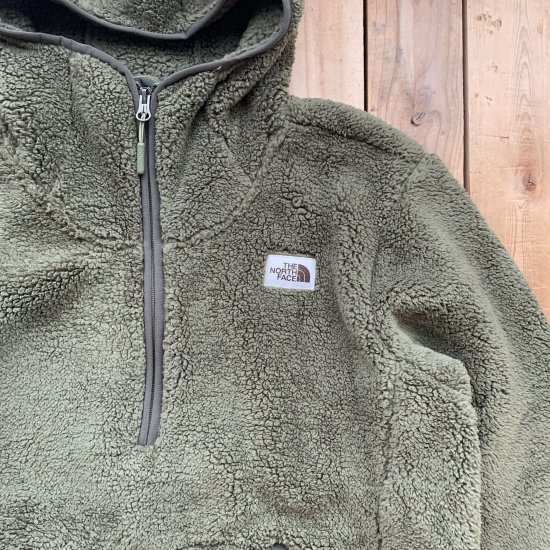 The North Face Men's Campshire Pullover Hoodie - New York Storage