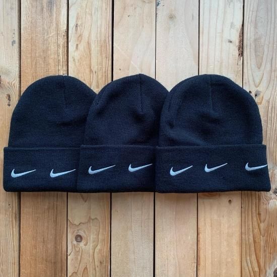 Nike Repeat Swoosh Logo Cuffed Beanie New York Storage