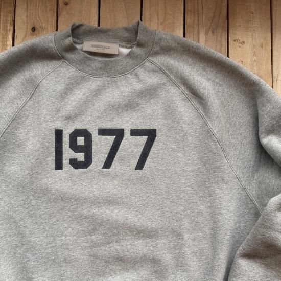 Fog essentials crew neck cheap sweatshirt