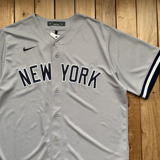 Nike MLB New York Yankees Jersey - New York Storage