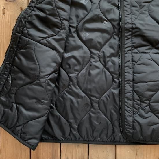 海外企画 The North Face Ampato Quilted Vest Black - New York Storage