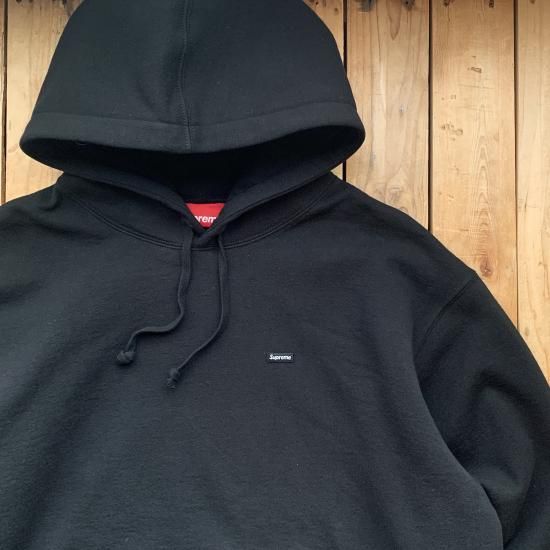 Supreme Small Box Logo Hoodie | ブラック - New York Storage Supreme Small Box Logo Hoodie | ブラック - New York Storage