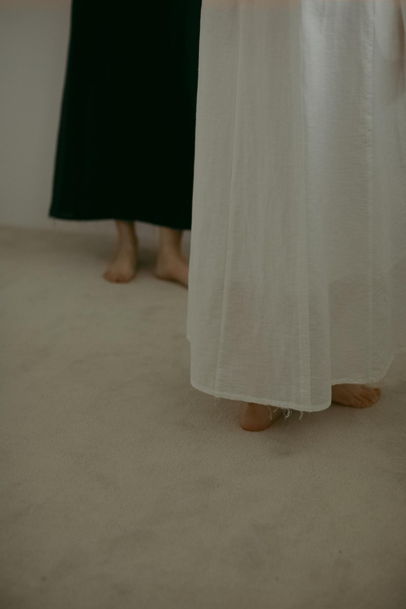 シアーカッティングワンピース（ホワイト）