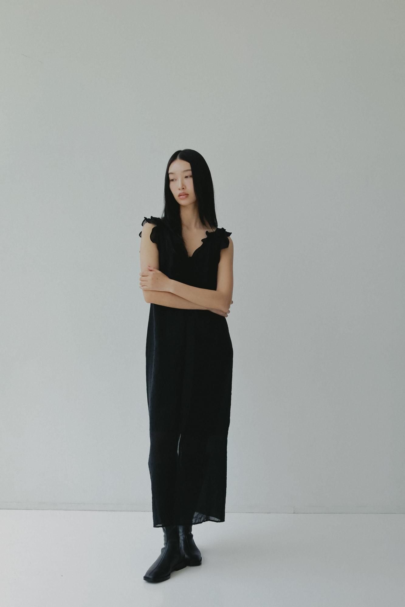 新品 30%オフ M premier BLACK切替 ドット ワンピ 黒 38 新品 30%オフ M premier BLACK切替 ドット ワンピ 黒 38