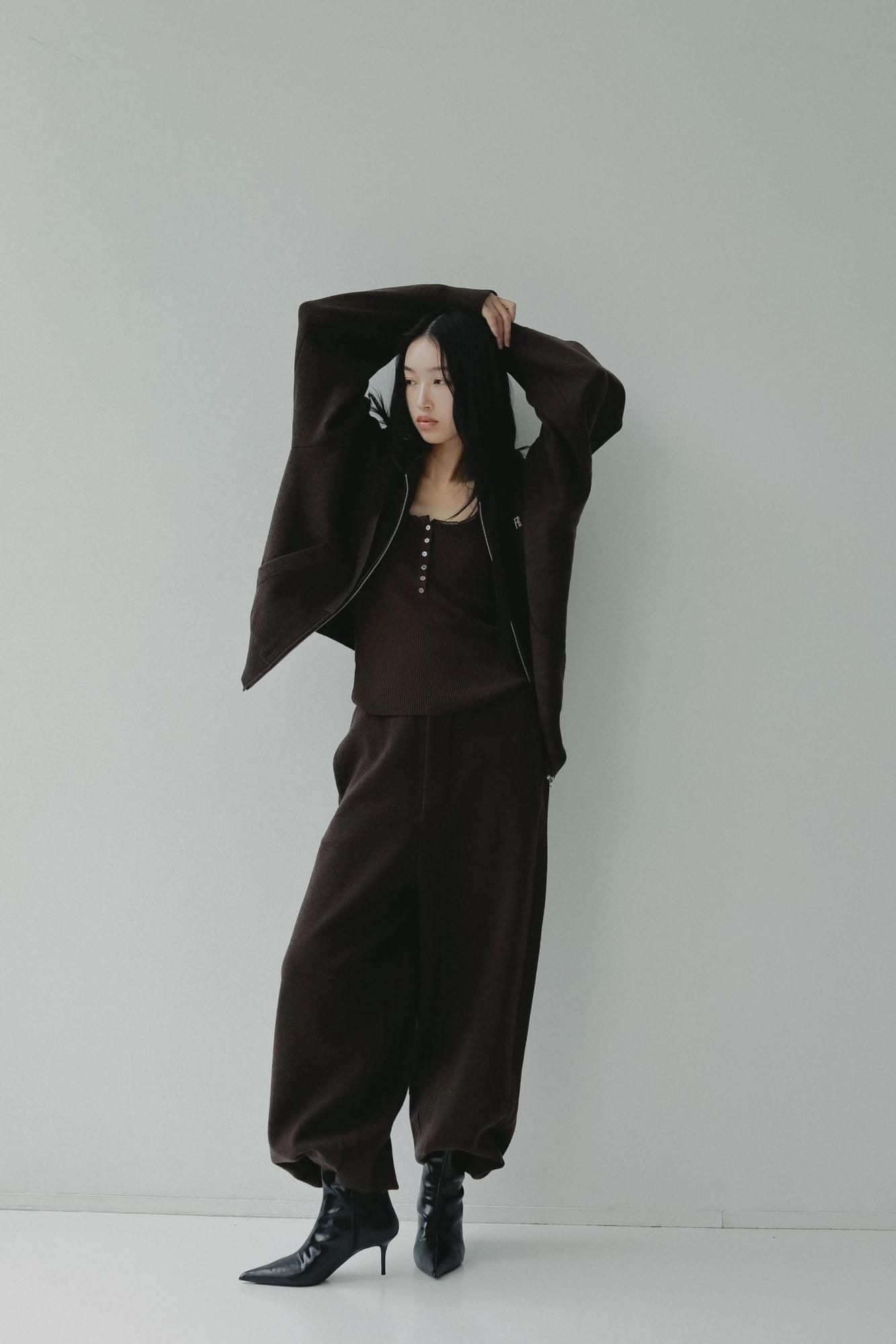 ニットスウェットパンツ（ブラウン）