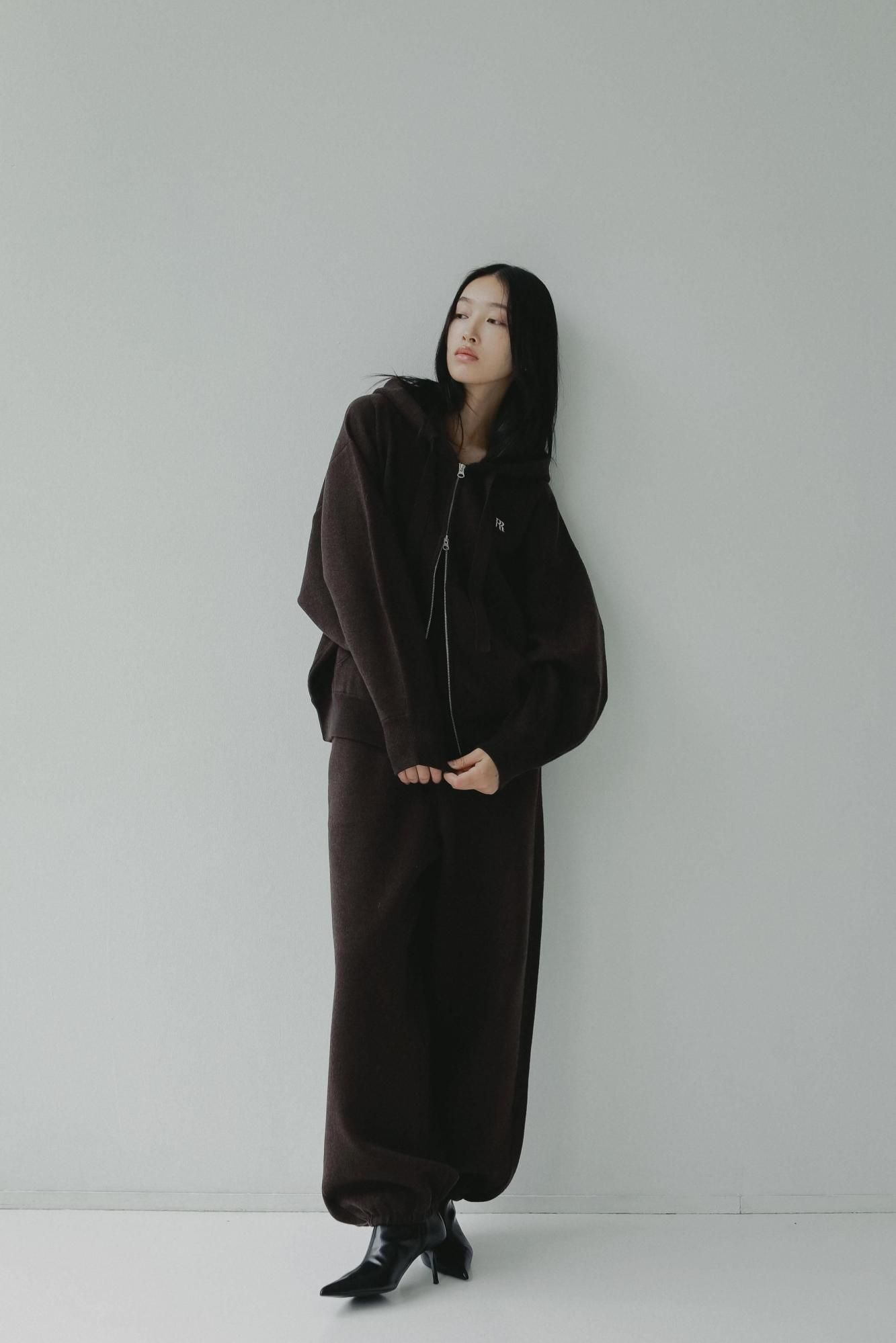 ニットスウェットパンツ（ブラウン）