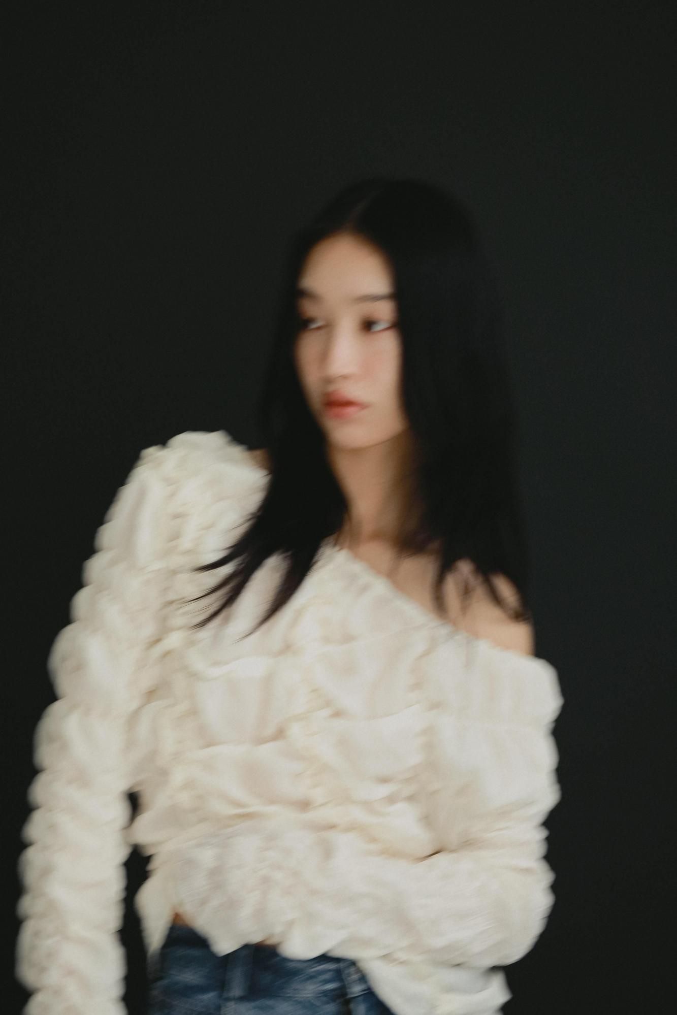 シャーリングロングスリーブトップス（アイボリー）