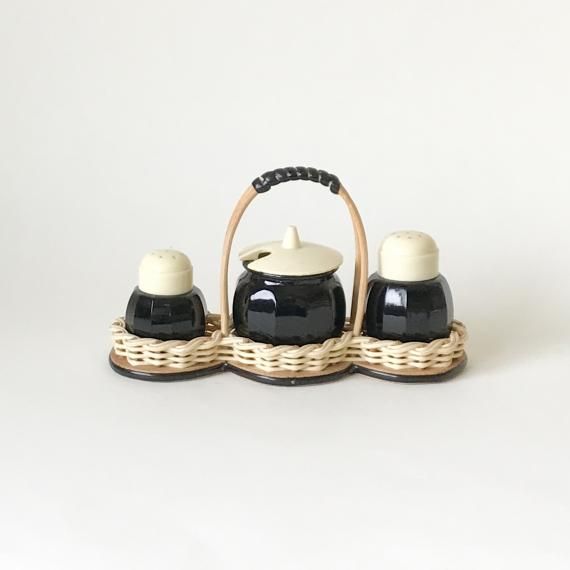 CONDIMENT SET