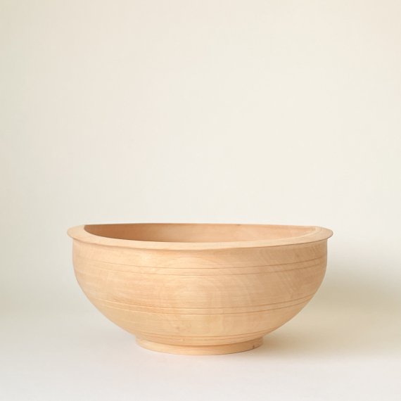 <img class='new_mark_img1' src='https://img.shop-pro.jp/img/new/icons6.gif' style='border:none;display:inline;margin:0px;padding:0px;width:auto;' />BIRCH WOODEN BOWL - L