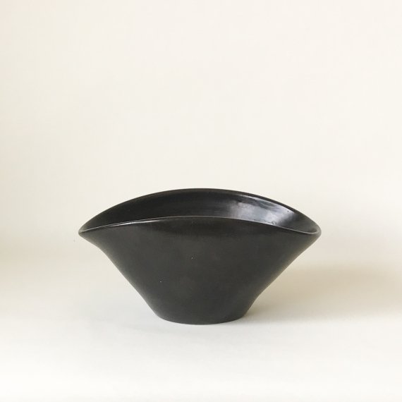 OVAL BOWL