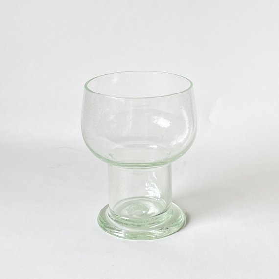 GLASS VASE