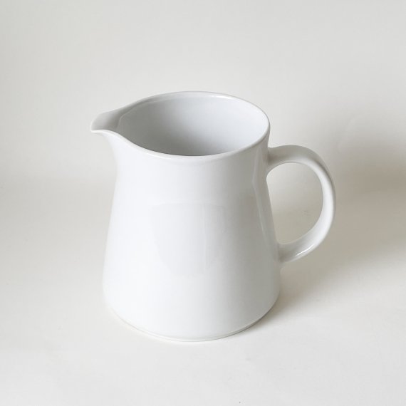 KILTA JUG | white