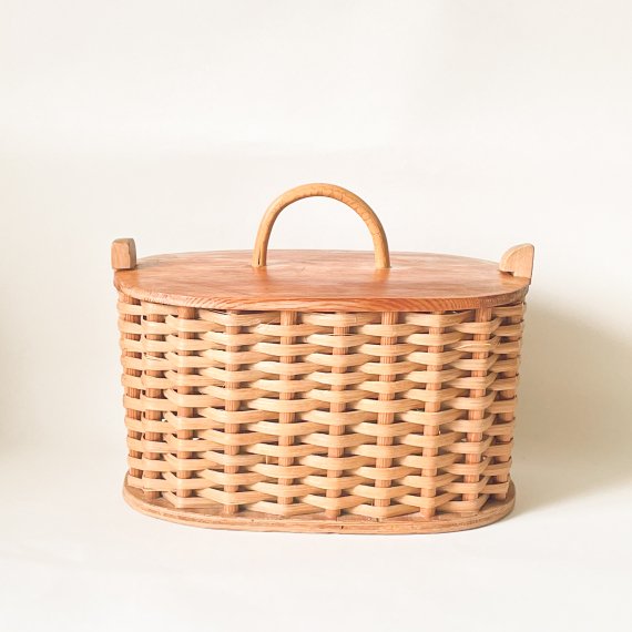 OVAL BASKET with LID
