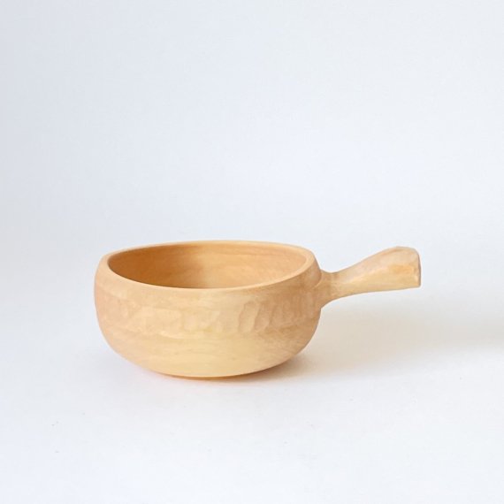 <img class='new_mark_img1' src='https://img.shop-pro.jp/img/new/icons6.gif' style='border:none;display:inline;margin:0px;padding:0px;width:auto;' />WOODEN BOWL with HANDLE