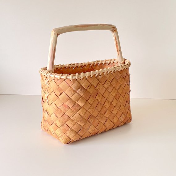 BIRCH BASKET with HANDLE