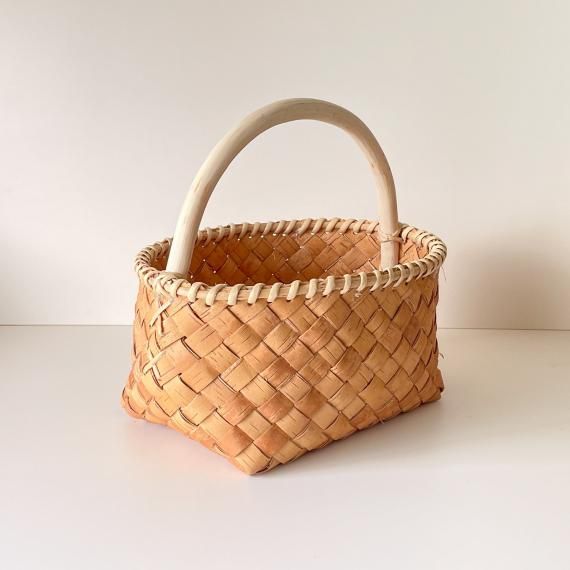 BIRCH BASKET with HANDLE