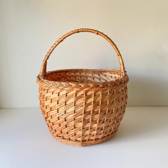 BASKET with HANDLE | round
