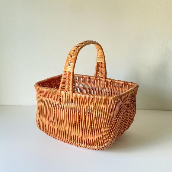 BASKET with HANDLE